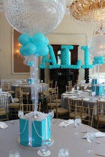 Centerpiece Balloon, Balloons Centerpieces, Tiffany Theme, Tiffany Party, Blue Weddings, Tafel Decor, Tiffany Box, Balloon Centerpieces, Balloon Decor