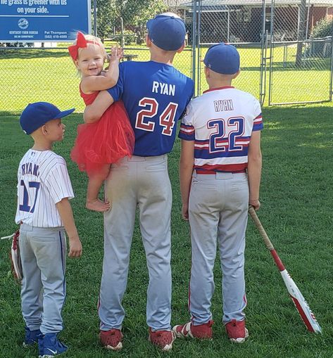 Big brothers and baby sister, baseball Baseball Photoshoot, Brother Sister Pictures, Big Brother Little Sister, 3 Brothers, 2 Brothers, Baby Announcement Pictures, Big Brothers, Sister Pictures, Pretty Pregnant