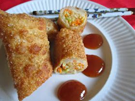 Hot and Cold Running Mom - Just my Stuff: Vegetable Eggrolls Eggroll Recipe Vegetable, Veggie Eggroll Recipe, Vegetable Eggroll, Eggs Rolls, Eggroll Recipe, Chinese Egg Rolls, Vegetable Egg Rolls, Chinese Egg, Homemade Chinese Food