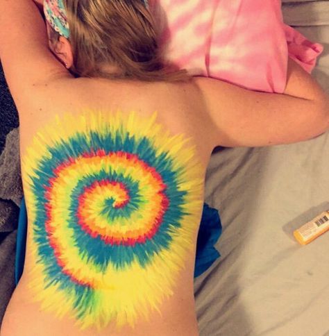 body paint Body Paintings, Human Canvas, Back Art, Body Painting, Spring Break, Watercolor Tattoo, Graffiti, Tie Dye, Dye