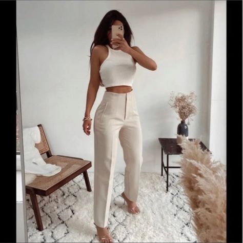 White Trousers Women, Korean Fashion Office, Spring Trousers, Korean Style Women, Socialite Style, Basic Girl, White Trousers, Outfits 2023, High Waist Fashion