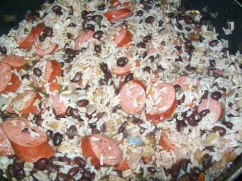 Black beans, sausage, and rice. Keilbasa Black Beans And Rice, Eckrich Sausage, Sausage And Rice, Bean Dishes, Sausage Rice, Black Bean Chicken, With Cornbread, Beans And Sausage, Black Beans And Rice