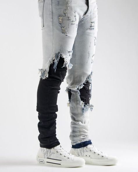 Crazy Jeans, Stylish Jeans For Men, Ripped Jeans Outfit, African Print Tops, Pretty Knives, Ripped Jeans Men, Diy Clothes Design, Swag Men, Custom Jeans