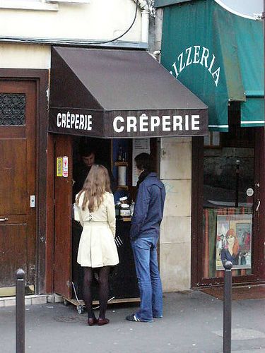 Smallest creperie in town...surely--rue des Abbesses, Montmartre Creperia Ideas, Mini Cafeteria, Bistro Interior, Mini Cafe, Modern Restaurant Design, Food Business Ideas, Coffee Stations, Shop Facade, Coffee Ideas