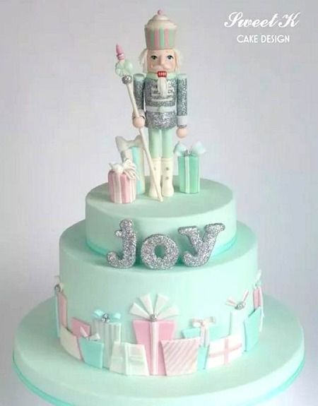 Nutcracker Cakes, Nutcracker Cake, Sunday Sweets, Nutcracker Birthday, Cake Wrecks, Pastel Cakes, Christmas Cake Decorations, Xmas Cake, Winter Cake