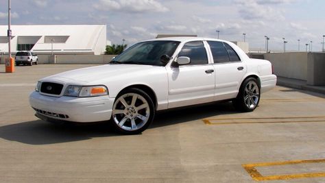 Ford Crown Victoria on 20 inch Saleen Wheels Car Modification Ideas, Tactical Medic, Crown Vic, Custom Vehicles, Mercury Marauder, Victoria Police, Custom Pickup Trucks, Boat Ideas, Ford Crown Victoria