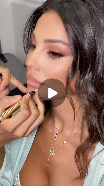 Ido Raphael Zadok on Instagram: "Attend now to IDORA online makeup lesson (recorded)  And upgrade techniques for bride make up ⬇️⬇️⬇️ Www.IDORAmk.com" Makeup Lessons, Online Makeup, Professional Makeup, Urban Decay, Lip Makeup, Beauty Tips, Makeup Looks, Beauty Hacks, Make Up