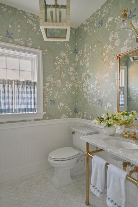 English Cottage Wallpaper Bathroom, Grandmillenial Guest Bathroom, Bathroom With Wallpaper And Tile, Simple Bathroom Wallpaper, Half Wallpaper Bathroom, Small Traditional Bathroom, Wallpaper Powder Bath, Floral Wallpaper Bathroom, Wallpaper Bathrooms