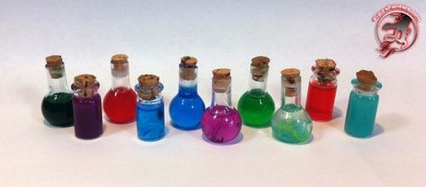 Here is a quick tutorial on how to make potion bottles for Super  Dungeon Explore.   I started wit... Potion Bottles Diy, How To Make Potions, Dungeons And Dragons Diy, Warhammer Quest, Warmachine Hordes, Dnd Crafts, Miniatures Painting, Miniature Gaming, Small Glass Bottles