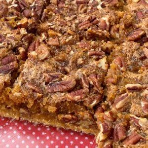 Sweet Potato Dump Cake, Pecan Pie Bar, Homemade Pecan Pie, Pecan Pie Cake, Glazed Sweet Potatoes, Pecan Cobbler, Pecan Desserts, Sweet Potato Souffle, Butter Pecan Cake