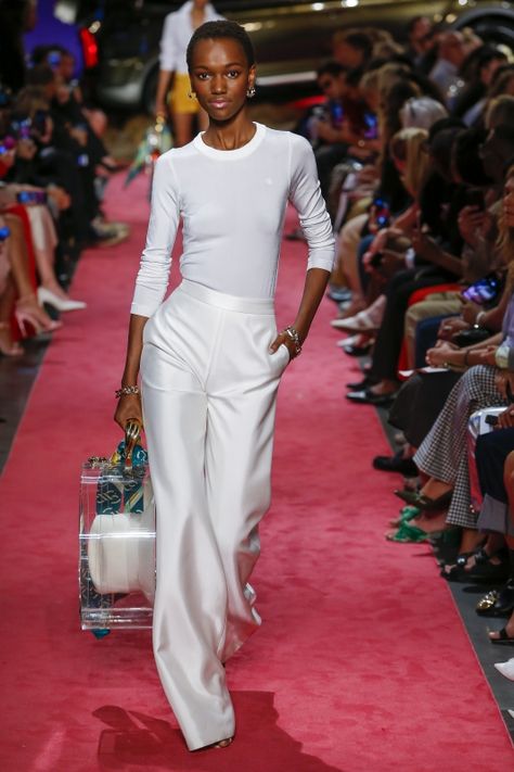 Fashion Fotografie, Chique Outfit, Brandon Maxwell, Cooler Look, 가을 패션, Fashion Mode, White Outfits, Looks Style, White Fashion