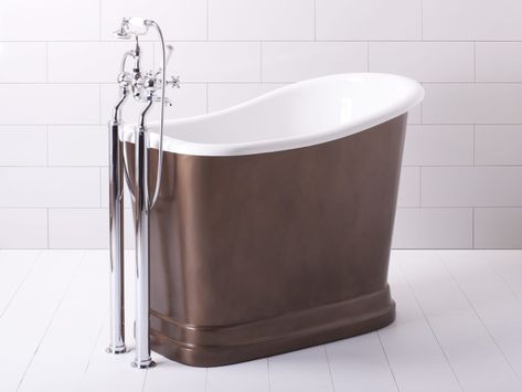 Tubby Torre Free Standing Bath - Albion Bath Co - Find out more. Albion Bath, Small Freestanding Tub, Tiny House Bathtub, Copper Soaking Tub, Wood Bathtub, 1960s House, Bathroom Big, Small Bathtub, Bathroom Planner