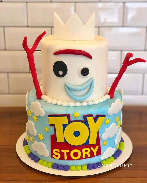 Toy Story 4 Birthday Cake, Toy Story Sheet Cake Ideas, Toy Story Birthday Party Ideas Cake, Toy Story Smash Cake, Toy Story Cake Ideas, Toys Story Cake, Buzz Birthday, Toy Story Birthday Cake, Toy Story Cupcakes