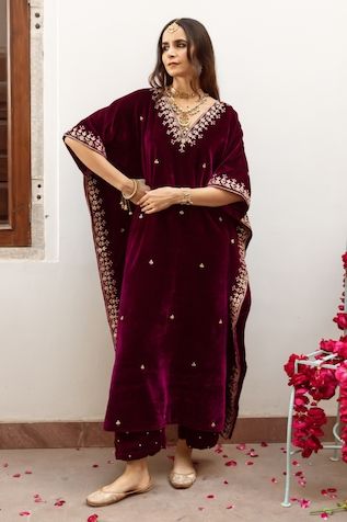 Kaftans | Buy Latest Designer Collection for Women Cutdana Work, Kaftan Styles, Midi Gowns, Silk Kaftan, Lehenga Saree, Saree Dress, Silk Road, Purple Velvet, Kaftan Dress