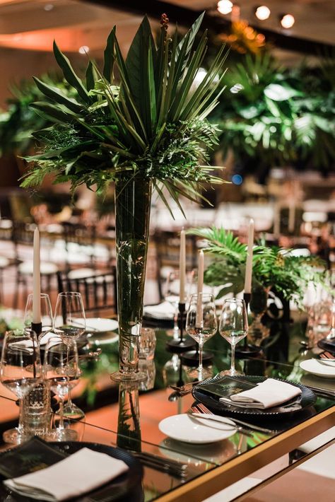 Can't Get Enough of Vanessa & Abidemi's Destination Wedding in Dubai Nigerian Wedding Decor, Wedding In Dubai, Nigerian Traditional Wedding, Smith Wedding, A Royal Affair, Dubai Wedding, Havana Nights, Nigerian Weddings, Wedding Green