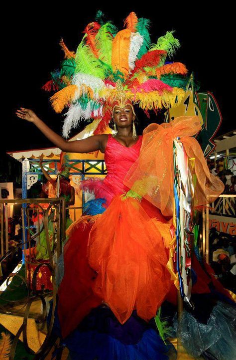 Carnival queen... Natural Haitian beauty. Haitian Carnival, Haiti Beaches, Caribbean Dress, Lonely Planet, Travel Book, Haiti, Art Reference, Travel Photography, Carnival