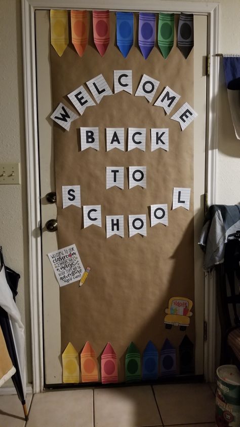 School Opening Day Decorations, Welcome Back To School Decoration Ideas Door, Welcome Back School Decorations, Class Door Decoration Ideas Welcome, Welcome Door Ideas For Classroom, School Open Day Decoration Ideas, Welcome Back School Door, Welcome Back To School Door Decorations, Welcome Back To School Board Decoration