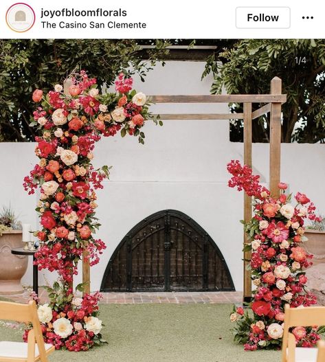 Baby Christmas Photography, Wedding Chuppah, Hacienda Wedding, Flower Backdrop Wedding, Wedding Color Pallet, Tulip Wedding, Cat Wedding, Wedding Arch Flowers, Unique Wedding Flowers