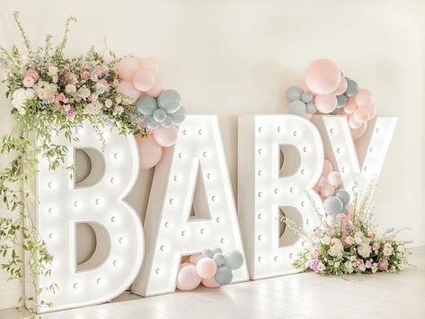 Letters Background, Gold Baby Shower Decorations, Led Letters, Dreamy Garden, Garden Baby Showers, Baby Shower Deco, Baby Letters, Party Printables Free, Gold Baby Showers