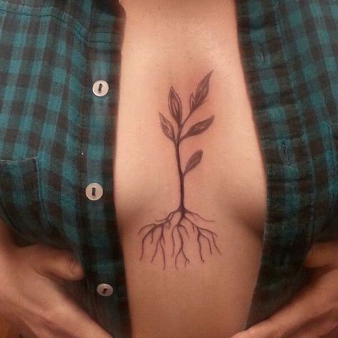 15 Small Plant Tattoo Ideas That Can Be Covered (Or Shown) at a Whim - Thursd Plant Tattoos, Roots Tattoo, Earthy Tattoos, Octopus Tattoo Design, Jesse Williams, Plant Tattoo, Octopus Tattoo, Botanical Tattoo, Sternum Tattoo