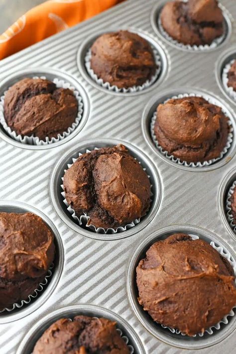 These easy fall muffins that come together with just two ingredients- Devil Chocolate Pumpkin Muffins, Fall Muffins, Spice Cake Mix And Pumpkin, Cake Mix Muffins, Devils Food Cake Mix Recipe, Pumpkin Pie Mix, Simple Muffin Recipe, Chocolate Pumpkin, Pumpkin Spice Cake