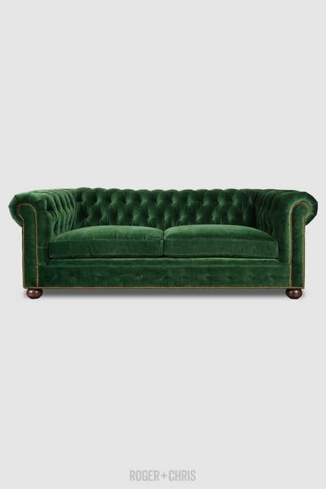 Emerald Green Furniture, Green Velvet Chesterfield Sofa, Green Vintage Sofa, Emerald Green Loveseat, Green Velvet Sofa Traditional, Green Velvet Tufted Sofa, Green Chesterfield Sofa, Emerald Green Couch, Green Fabric Sofa