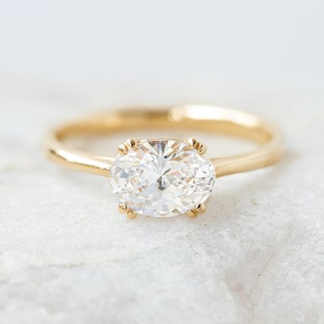 Stackable Rings Wedding, Oval Diamond Ring, Moissanite Wedding Ring, Moissanite Engagement Ring Oval, Oval Engagement, Claw Prong, Types Of Diamonds, Moissanite Wedding Rings, Engagement Rings Oval