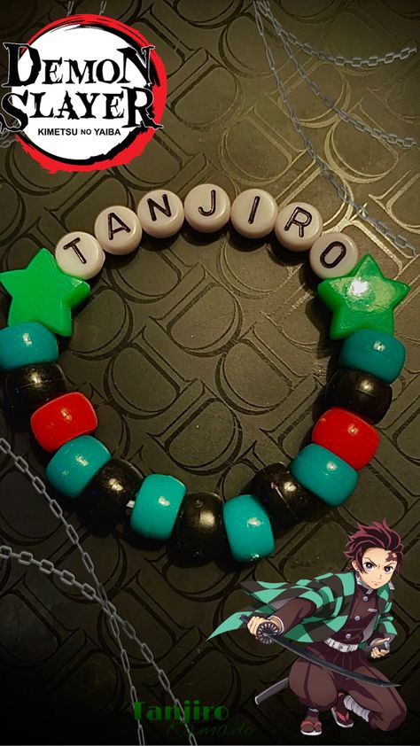 Demon Slayer Bracelet Ideas, Kny Bracelets, Anime Friendship Bracelets, Demon Slayer Bracelet, Mitsuri Nezuko, Pulseras Kandi, Kandi Beads, Demon Slayer Tanjiro, Kandi Inspo