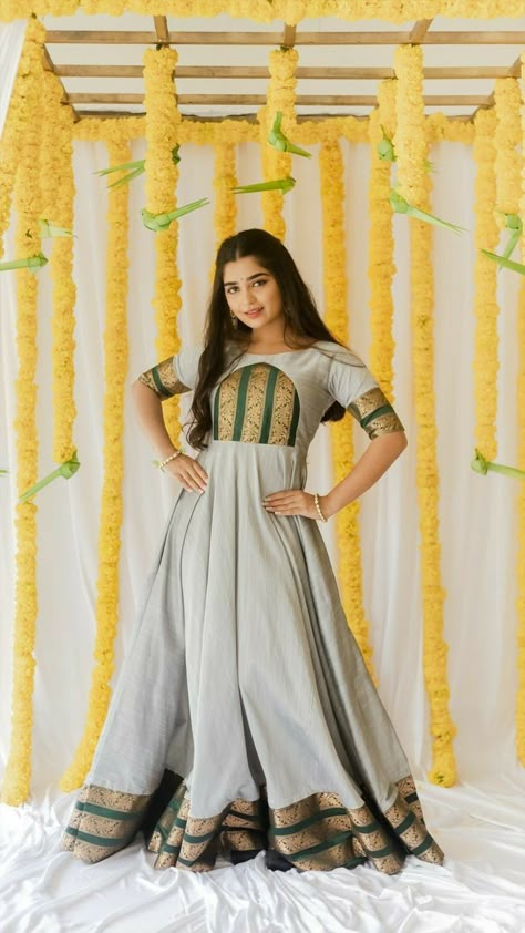 Gown Design Ideas, Narayanpet Long Frocks, Gown Dress Design, Baby Frock Design, Saree Pattern, Keep Me Stylish, Frocks And Gowns, Simple Frock Design, Stylish Kurtis Design