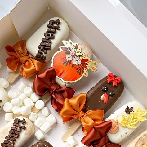 @xosimplysweeet on Instagram: "Thanksgiving cakesicles! 🦃🍁 • funfact - thanksgiving is my all time favorite holiday, this year I have a few party packages to do & I can't wait to post them! 🫶🏻 • • #thanksgiving #thanksgivingdinner #thanksgivingdesserts #thanksgivingtreats #treatmaker #treatboxes #treatbox #statenisland #statenislandny #statenislandcakes" Thanksgiving Cakesicles, Thanksgiving Treats, Ice Cream Popsicles, Thanksgiving Desserts, Party Packages, Cakepops, I Can't Wait, Treat Boxes, Thanksgiving Dinner