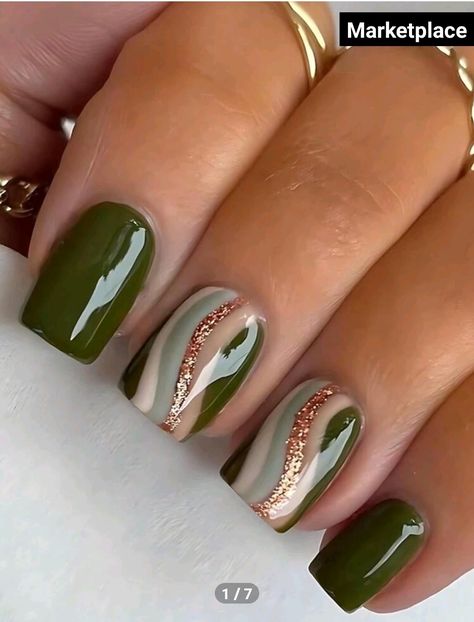 Pink Flower Nails, Christmas Gel, Short Fake Nails, Geometric Nail Art, Sassy Nails, Green Nail Designs, Geometric Nail, Daily Nail, Manicure Ideas