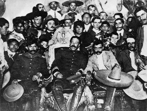 In 1914 Francisco "Pancho" Villa, entered Jalisco, Mexico and began attracting the peasants to his cause. In December, he arrived in Guadalajara and forced the city’s richest citizens to pay him a 'tax,' which he immediately distributed to the poor. Although this exploitation contributed to his popularity, Villa was soon driven from the city, which returned to the control of the Constitutionalists.  Sound familiar? Eleanor Rigby, Mexican Revolution, Pancho Villa, Mexico History, Wilde Westen, Mexican Heritage, Mexican American, Chicano Art, Foto Vintage