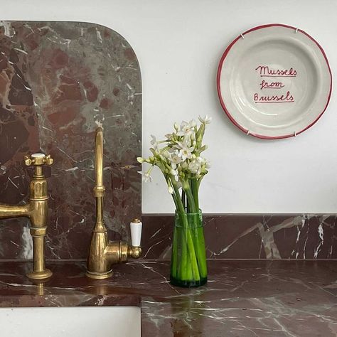 Lapicida on Instagram: “What do you think of this stunning Red Wine marble? Available as a marble slab, we love its intricate markings, light veining and…” Plates On The Wall Ideas, Hanging Plates On The Wall, Wall Statement Piece, Lucy Williams Home, Italian Sunset, Plates On The Wall, Wall Statement, Lucy Williams, House Mood Board