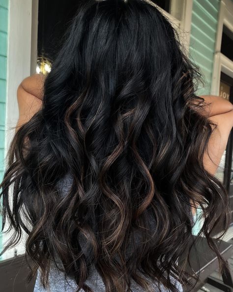 Black Hair 2023 Trends, Long Black Hair Brown Highlights, Black And Chocolate Balayage, Long Black Hair With Dimension, Jet Black Hair With Lowlights, Jet Black Hair Color With Highlights, Wavy Hair Highlights Black, Black Hair With Chocolate Balayage, Jet Black Hair With Red Highlights