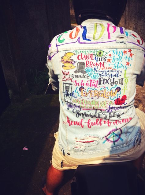 Ripped jeans jacket with colorful lettering on coldplay asia tour theme Coldplay Jacket, Coldplay Outfit, Coldplay Concert Outfit, Customized Jacket, Coldplay Concert, Colorful Lettering, Outfit Concert, Jeans Jacket, Space Theme