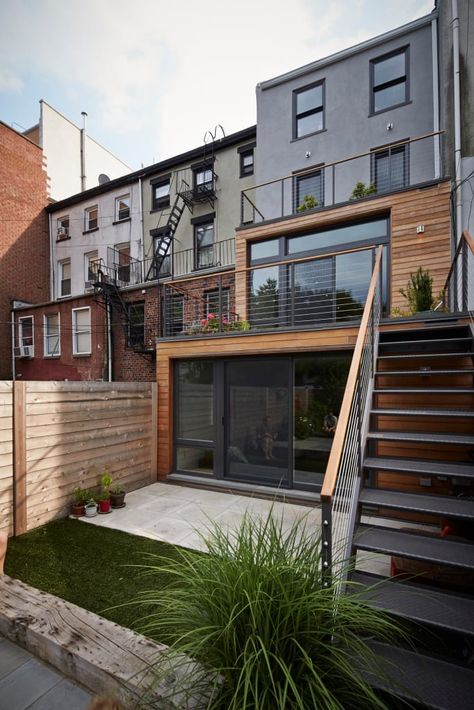 Basement Exterior, Townhouse Modern, External Stairs, Brooklyn Homes, Renovation Facade, Brooklyn Backyard, Extension Veranda, Townhouse Exterior, Open Stairs