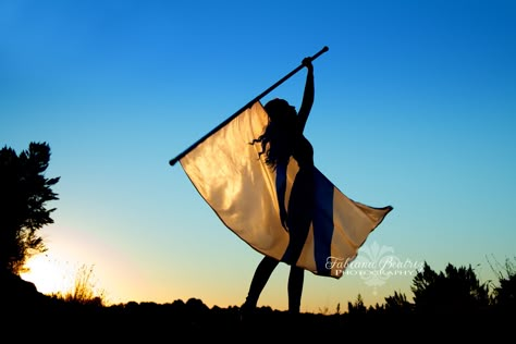 Color Guard Photos, Senior Color Guard Pictures, Color Guard Graduation Pictures, High School Color Guard, Color Guard Poses, Senior Pictures Color Guard, Color Guard Pictures, Color Guard Photography, Color Guard Photoshoot