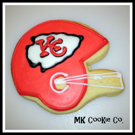 KC Chiefs Helmet Cookie by MK Cookie Company on Facebook Kansas City Chiefs Cookies Decorated, Chiefs Chocolate Chip Cookies, Chiefs Sugar Cookies, Kc Chiefs Cookie Cake, Kansas City Chiefs Cookies, Chiefs Helmet Cookies, Football Helmet Cookies, Cookies Football, Chiefs Helmet