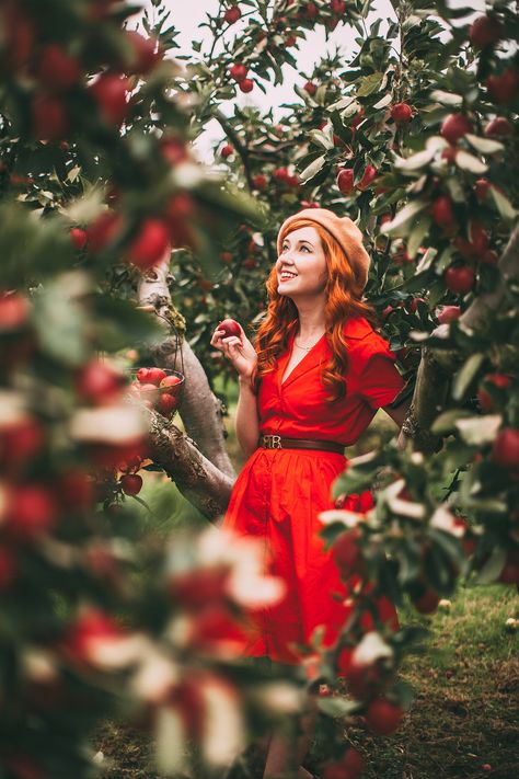 A Clothes Horse Cherry Picking Photoshoot, Apple Farm Photoshoot, Apple Picking Photography, Strawberry Picking Photography, Red Dress Hijab, Apple Photoshoot, Harvest Photography, Maxi Dress Outfit Fall, Redhead Fashion