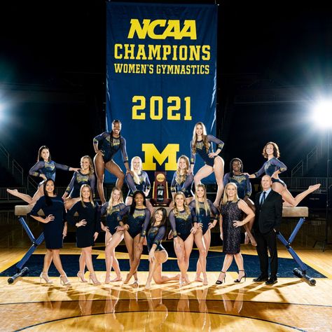 Michigan Cheerleaders, Michigan Gymnastics, Michigan Wallpaper Wolverines, Michigan State Basketball, Ncaa Championship, Gymnastics Team, Cheerleader Girl, Female Gymnast, Big Ten