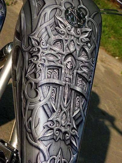 ... 3d paint Motorcycle Airbrush Art, Motorcycle Tank Design, Custom Motorcycle Paint Jobs, Motorcycle Paint, Bike Tank, Kustom Paint, Custom Paint Motorcycle, Tank Art, Riding Tips