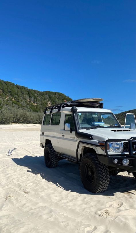 Troopy Setup, 4wd Aesthetic, Landcruiser Ute, 4x4 Beach, Roadtrip Australia, Land Cruiser 70 Series, Jeep Camping, Beach Cars, Camping Aesthetic