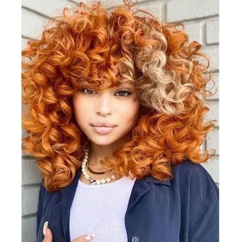 Hair Specialist, Colored Curly Hair, Pelo Afro, Copper Hair, Orange Hair, Curly Hair Cuts, Ginger Hair, Hair Journey, Hair Color Trends