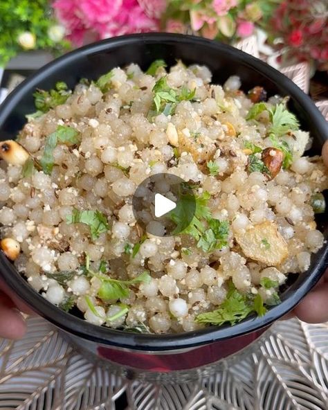 Upwas Recipes Indian, Tapioca Pearls, Indian Dishes, Special Recipes, Mashed Potatoes, Peanut, Quick Saves