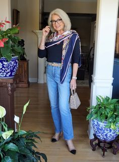 Fashion Over 60 Aging Gracefully, Fashion Over 70, Fashion Over 60 Aging Gracefully Classy, Upscale Casual, Ultra Casual, Comfy Jeans, Faded Jeans, Spark Joy, Classic Wardrobe