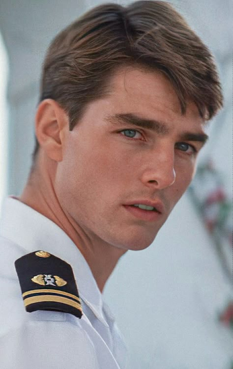 Tom Cruise Hairstyle Short, Tom Kruz, Tom Cruise Profile, Tom Cruise Short, Tom Cruise Haircut, Tom Cruise Portrait, Tom Cruise Laughing, Tom Cruise Hot, Tom Cruise Movies