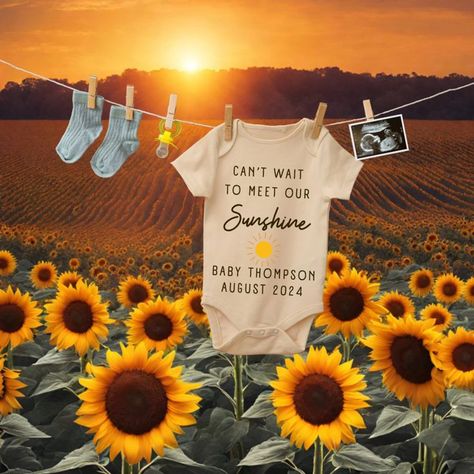 This is a super cute summer pregnancy announcement idea. Perfect for a baby due in summer or just a summertime pregnancy announcement for anyone who loves sunflowers or farms. One of the best ideas is just to personalize these unique pregnancy announcements to share on social media like Instagram or with grandparents, family, and friends. Can't wait to meet our sunshine. Summer Pregnancy Announcement, Simple Pregnancy Announcement, Baby Surprise Announcement, Unique Pregnancy Announcement, Unique Baby Announcement, New Baby Announcement, Fun Baby Announcement, Cute Pregnancy Announcement