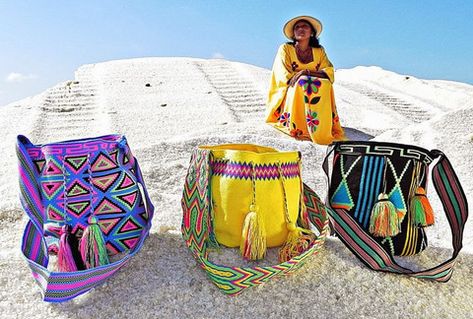 Chila Bags, Crochet Hammock, Mochila Crochet, Crochet Boho Bag, Wayuu Bag, Bags Handmade, Crochet Tapestry, Crochet Bags Purses, Fine Craft