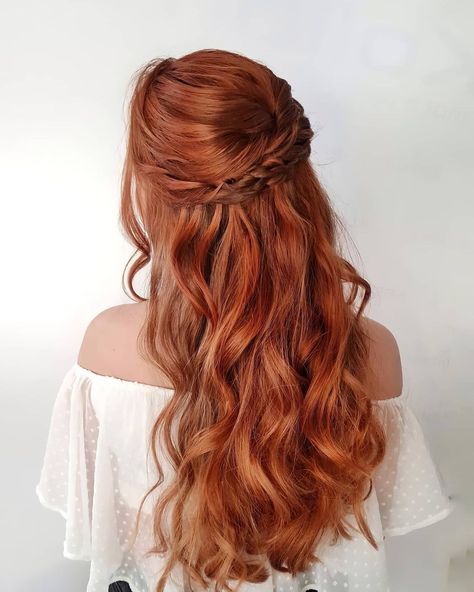 Bridesmaid Hairstyles For Red Hair, Long Red Hair Wedding, Ginger Wedding Hairstyles, Natural Redhead Hairstyles, Cute Ginger Hair, Ginger Wedding Hair, Red Hair Wedding Hairstyles, Red Hair Brides, Redhead Bride