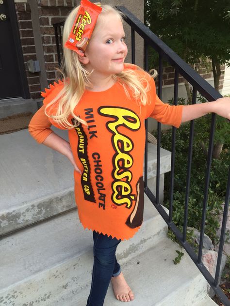 Orange Diy Costume, Reeses Peanut Butter Cup Costume, Diy Candy Costume For Kids, Candy Bar Costume Diy, Candy Bar Halloween Costume, Orange Costume Ideas, Candy Bar Costume, Candy Halloween Costume Diy, Fall School Party